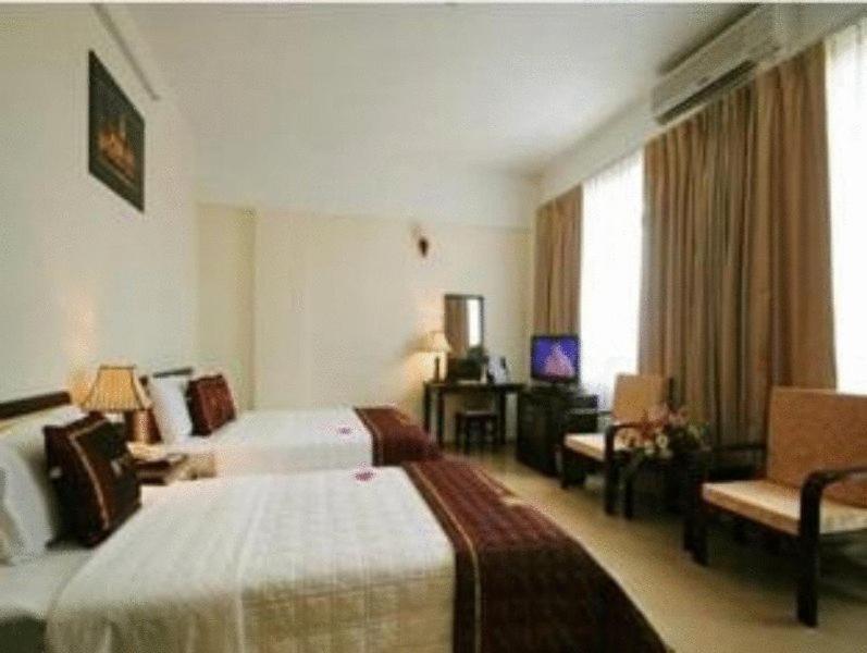 Lam Bao Long Hotel Hue Quarto foto